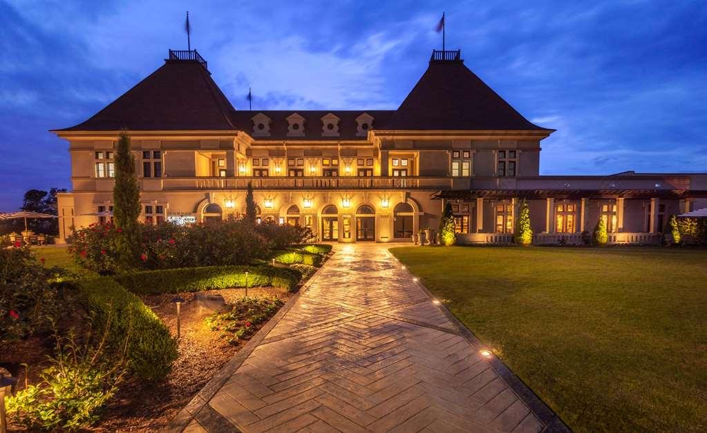 Chateau Elan Winery Braselton Exterior photo